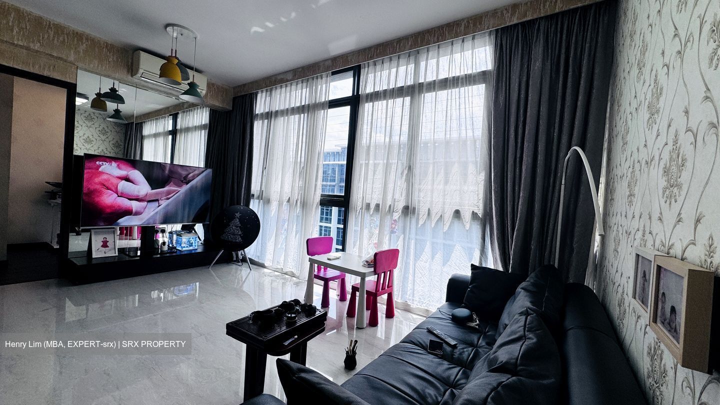 Symphony Suites (D27), Condominium #575455131